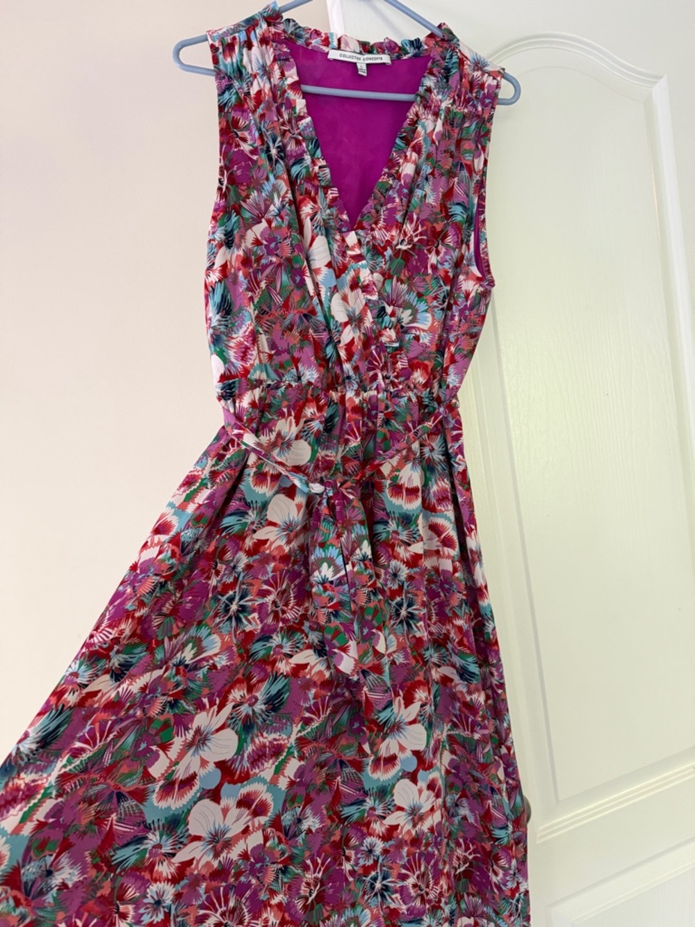 Collective Concepts Pink Floral Sleeveless Midi Dress
